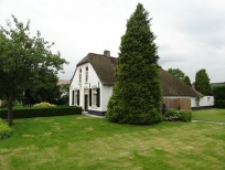 Foto voorkant woonboerderij Waardenburg - schilder 